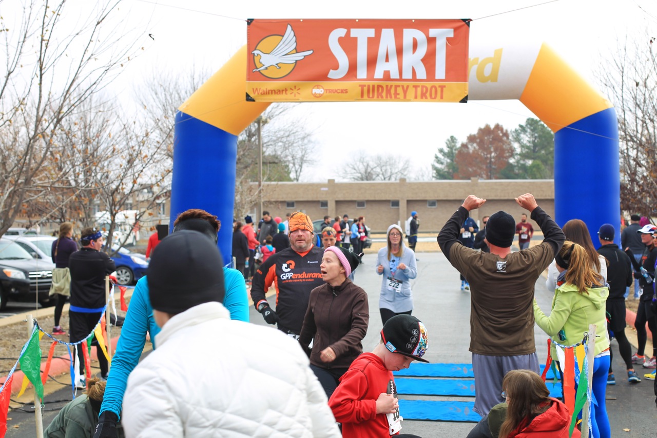 SDIA’s 7th ANNUAL TURKEY TROT 5K RAISES OVER $12,000 FOR GIFTS FOR SHEEP DOG CHILDREN IN NEED