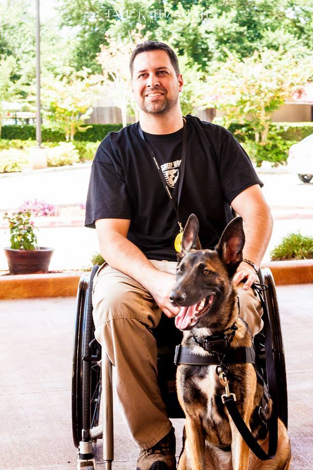SDIA’s South TX Chapter Presents Service Dog to Wheelchair-Bound Veteran